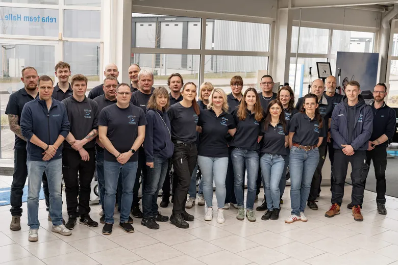 Das Team des reha team Halle im Showroom